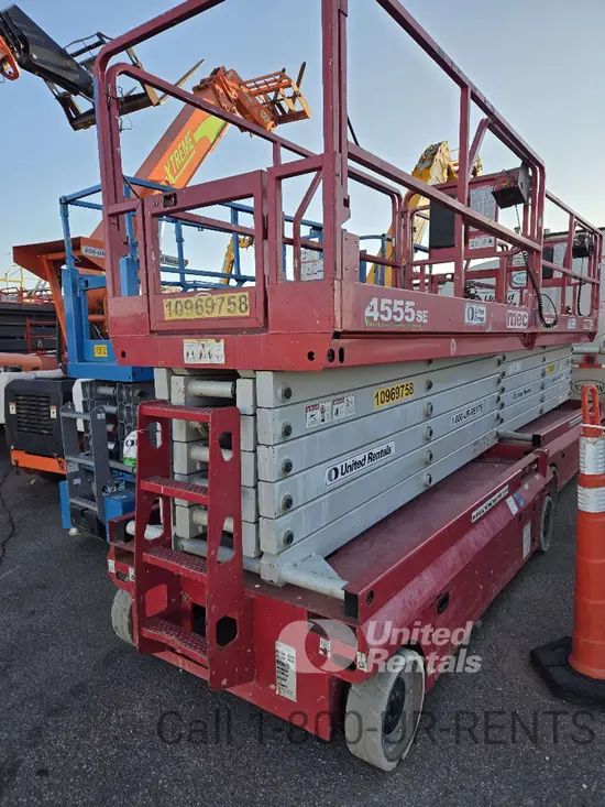 2019 MEC 4555SE Scissor Lift