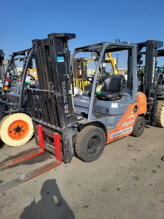 2018 Toyota 8FGU25 Warehouse Forklift