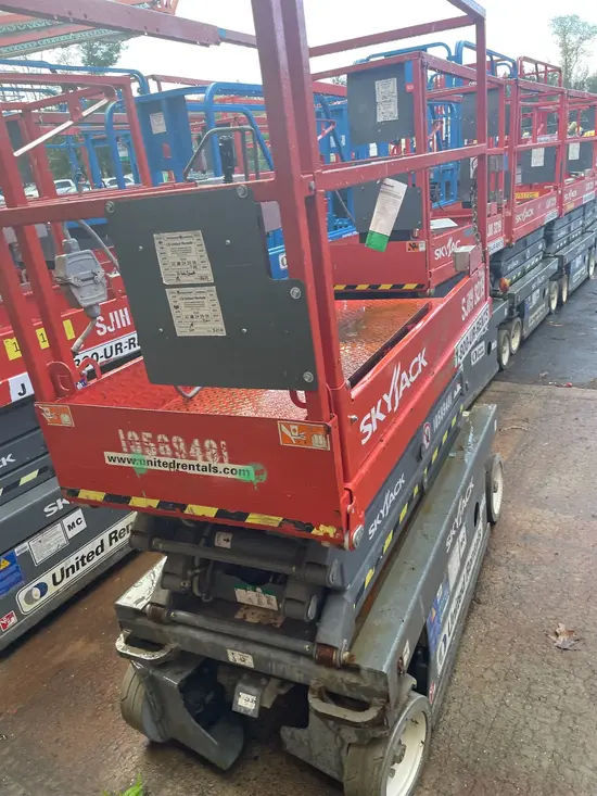 2017 Skyjack SJIII3219 Scissor Lift