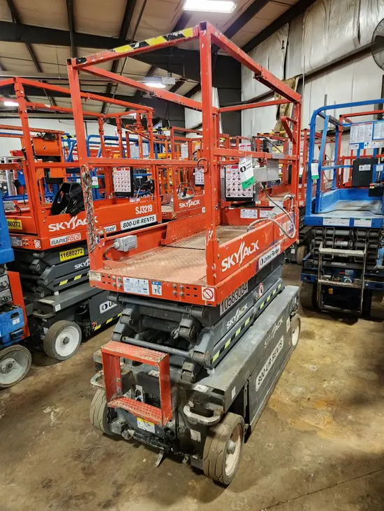 2017 Skyjack SJIII3219 Scissor Lift