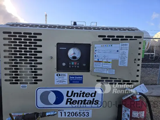 2021 Doosan P425/HP375WCUT4 Air Compressor