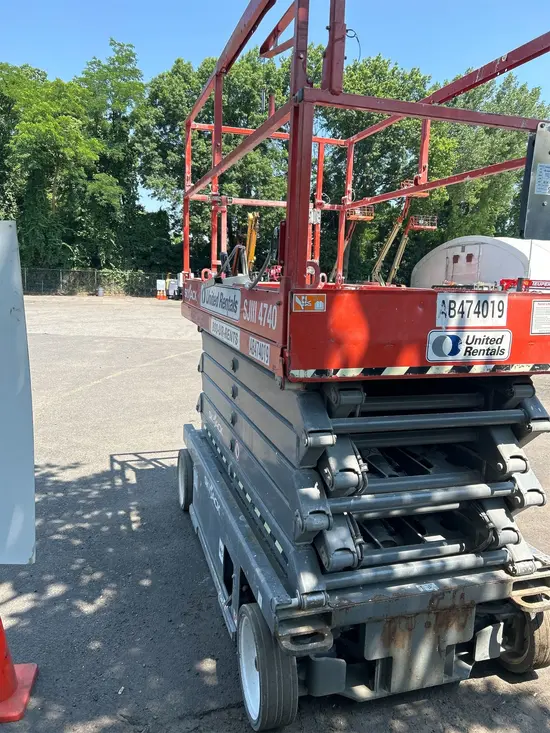 2018 Skyjack SJIII4740 Scissor Lift