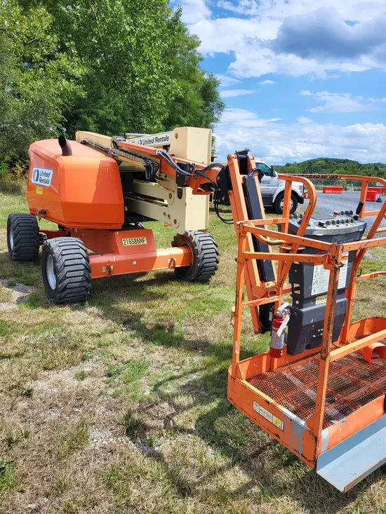 2016 JLG 450AJ Articulating Boom Lift