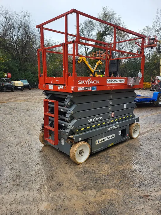 2017 Skyjack SJIII4740 Scissor Lift