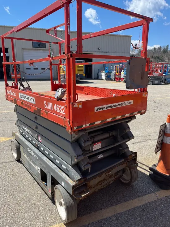 2018 Skyjack SJIII4632 Scissor Lift