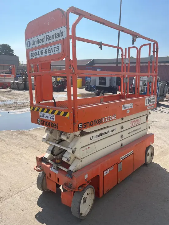 2019 Snorkel S3226E Scissor Lift
