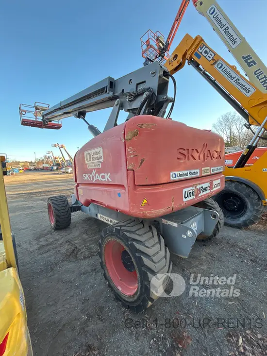 2018 Skyjack SJ82T Boom Lift
