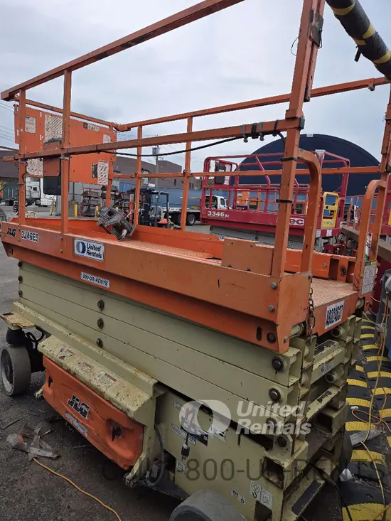 2018 JLG 3246ES Scissor Lift