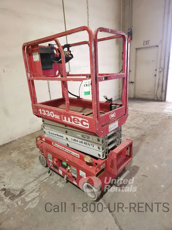 2017 MEC 1330SE Scissor Lift