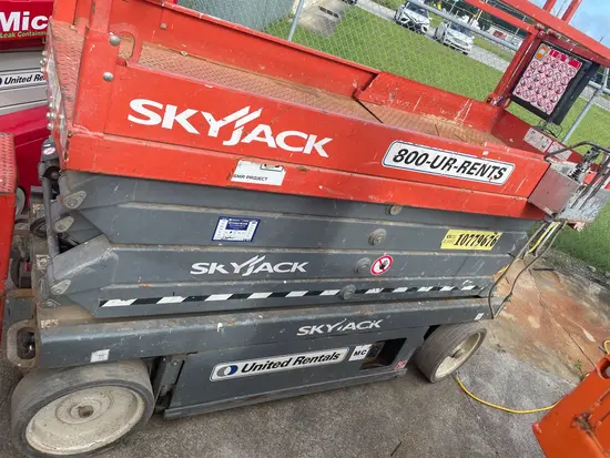 2018 Skyjack SJIII3226 Scissor Lift