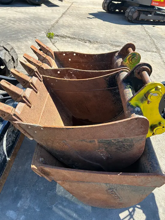 buckets