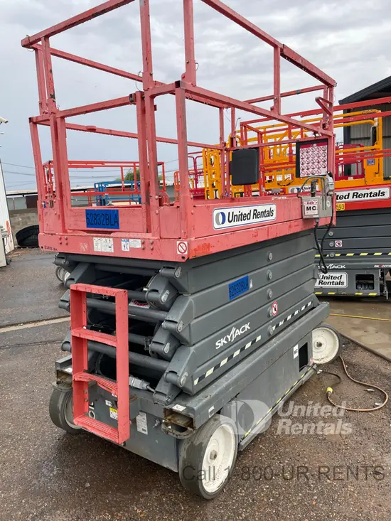 2017 Skyjack SJIII4740 Scissor Lift