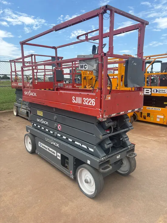 2018 Skyjack SJIII3226 Scissor Lift