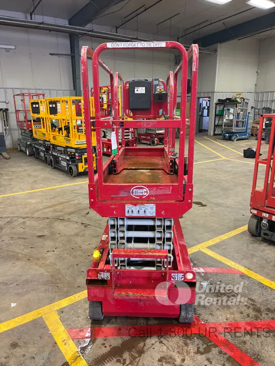 2018 MEC MICRO 19 Scissor Lift