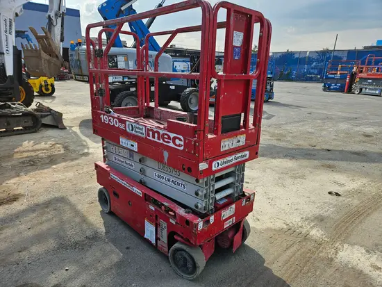 2018 MEC 1930SE Scissor Lift