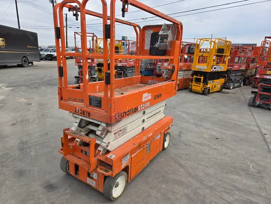 2019 Snorkel S3219E Scissor Lift