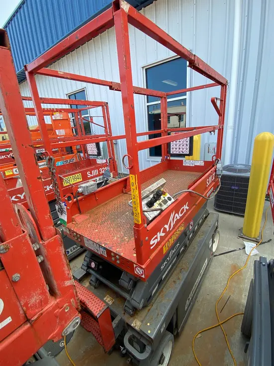 2018 Skyjack SJIII3219 Scissor Lift