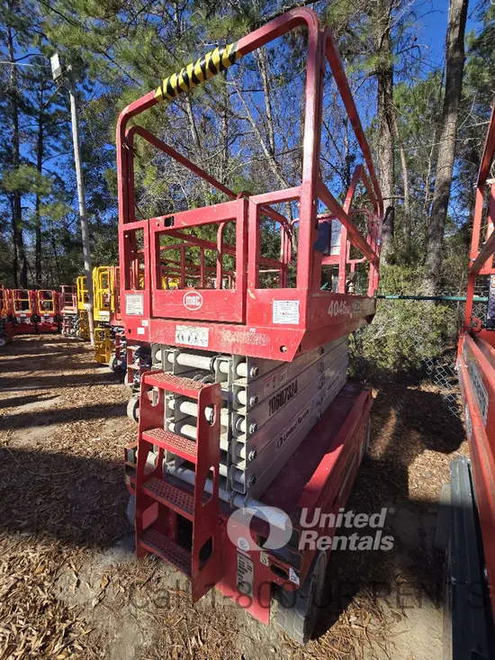 2017 MEC 4046SE Scissor Lift