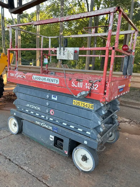 2017 Skyjack SJIII4632 Scissor Lift