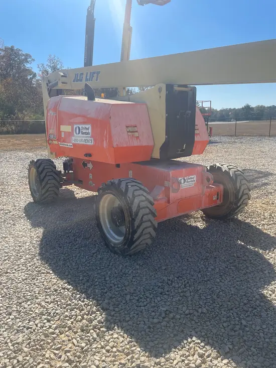 2018 JLG 800AJ Articulating Boom Lift