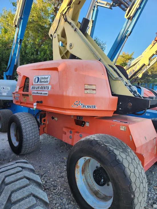 2017 JLG 600S Boom Lift