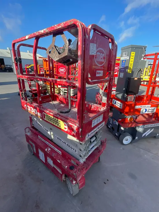 2019 MEC 1330SE Scissor Lift