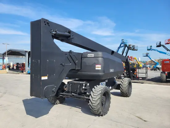 2016 JLG 800AJ Articulating Boom Lift