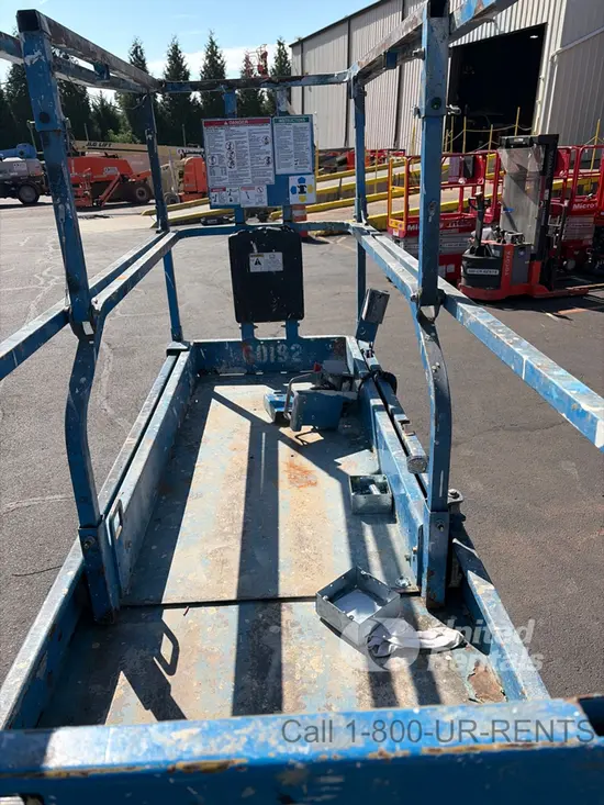 2018 Genie GS-3232 Scissor Lift