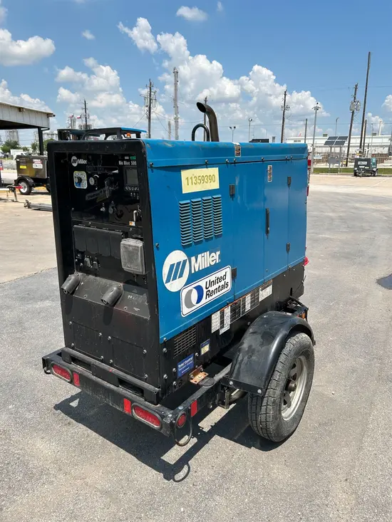 2022 Miller Welders BIG BLUE 500PRO Welder