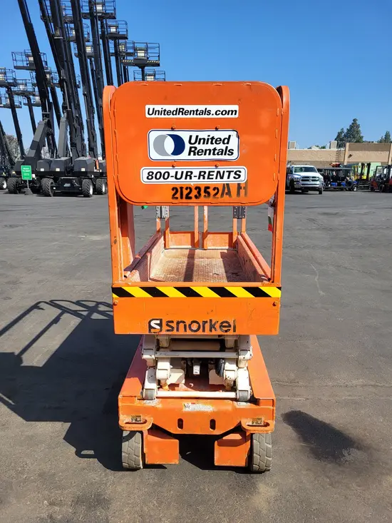 2018 Snorkel S3219E Scissor Lift