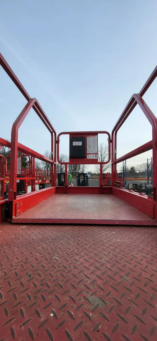 2018 MEC 4046SE Scissor Lift