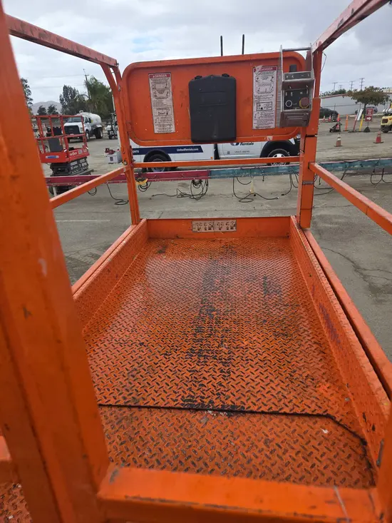 2018 Snorkel S4726E Scissor Lift
