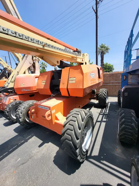 2017 JLG 860SJ Boom Lift