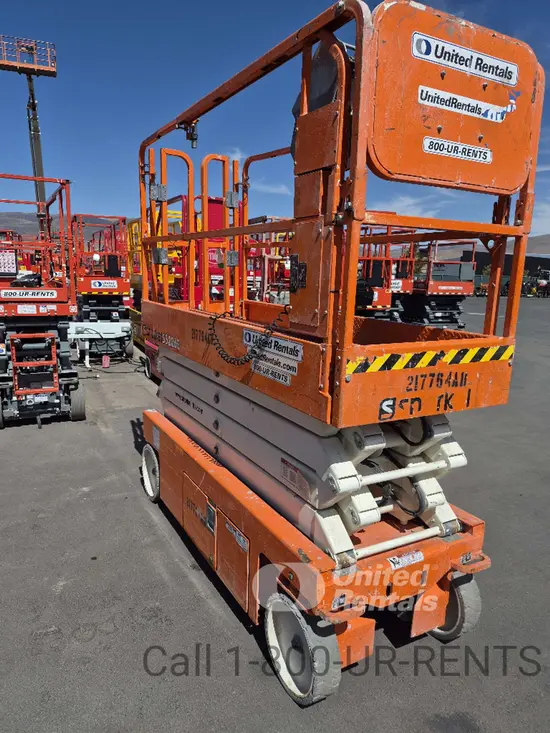2018 Snorkel S3226E Scissor Lift