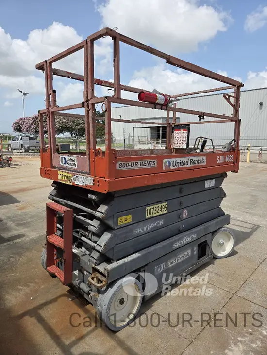 2018 Skyjack SJIII4632 Scissor Lift