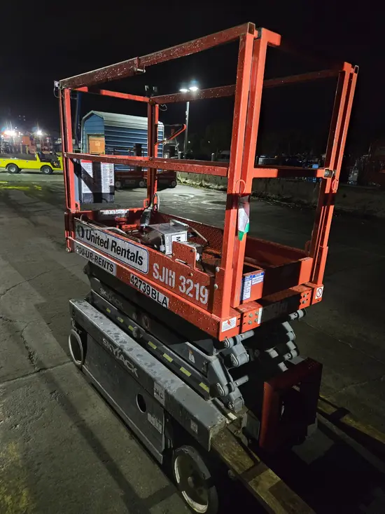 2017 Skyjack SJIII3219 Scissor Lift