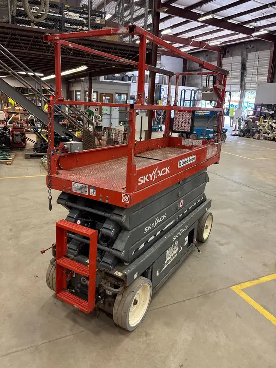 2019 Skyjack SJIII3226 Scissor Lift
