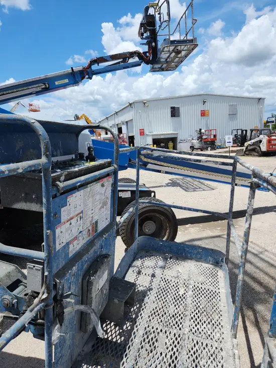 2017 Genie S-60 Boom Lift