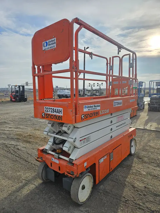 2019 Snorkel S3226E Scissor Lift