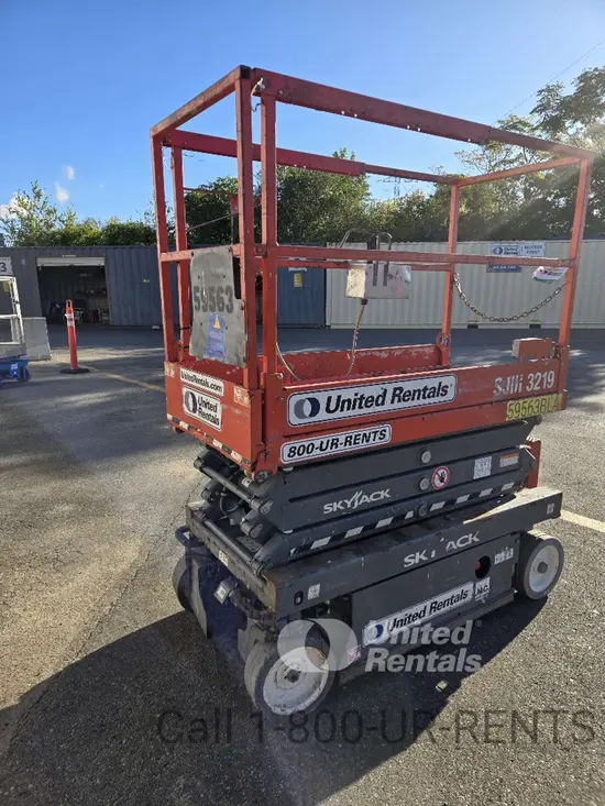 2018 Skyjack SJIII3219 Scissor Lift