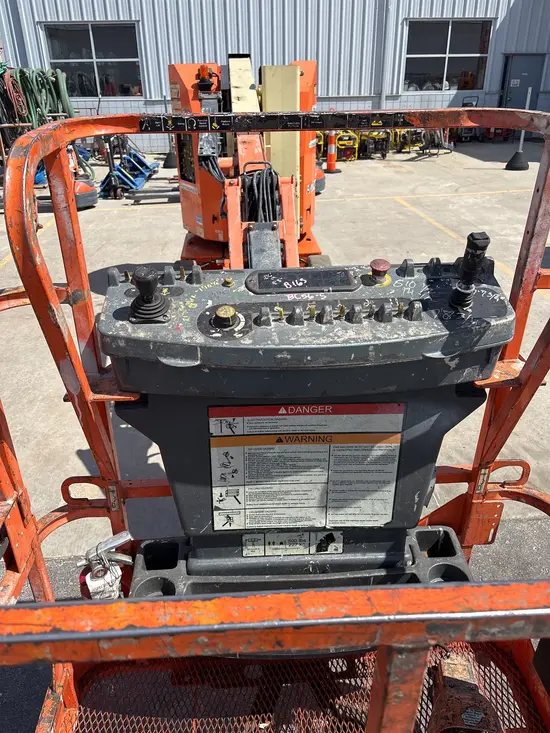 2015 JLG E300AJP Articulating Boom Lift