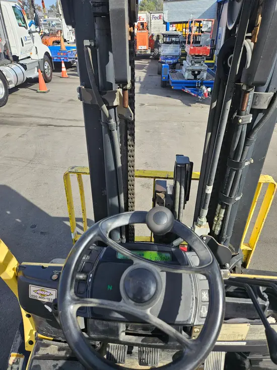 2016 HYSTER H80FT Warehouse Forklift