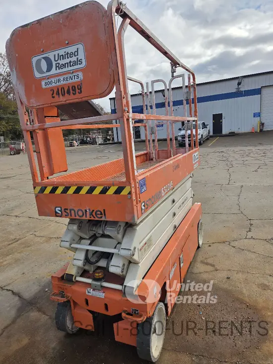 2019 Snorkel S3226E Scissor Lift