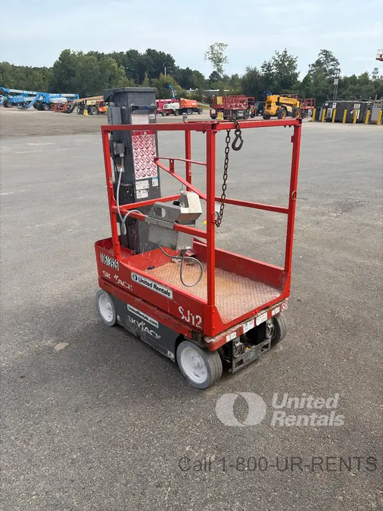 2017 Skyjack SJ12 Self-Propelled One-Person Lift