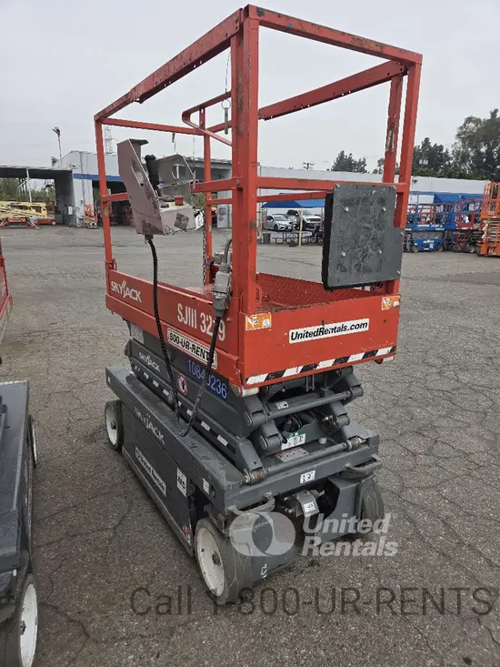 2018 Skyjack SJIII3219 Scissor Lift