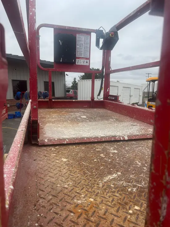 2017 MEC 4046SE Scissor Lift