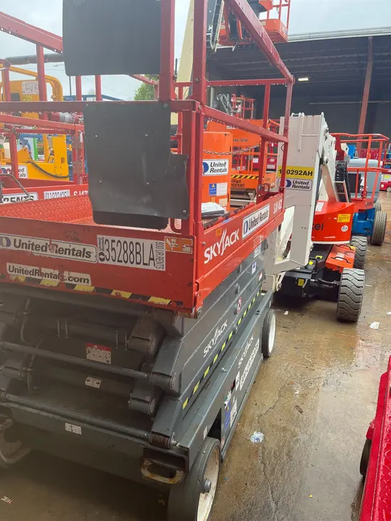 2016 Skyjack SJIII4632 Scissor Lift