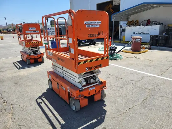 2019 Snorkel S3219E Scissor Lift