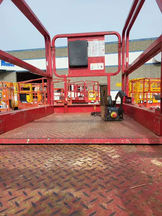 2019 MEC 3346SE Scissor Lift