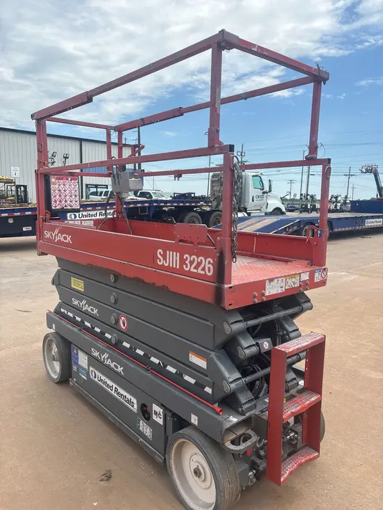 2018 Skyjack SJIII3226 Scissor Lift